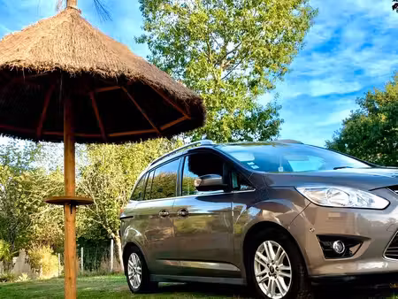 Ford Grand C-max 1.6 TDCi 115 SE