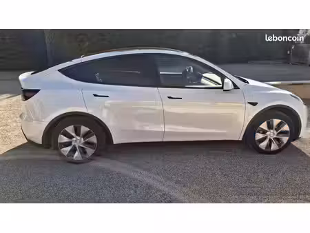 Tesla Model Y Standard 275