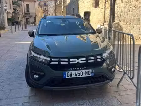 Dacia Sandero 1.0 100