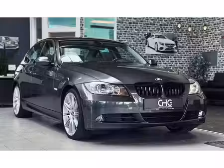 BMW Série 3 325i 2.5 218