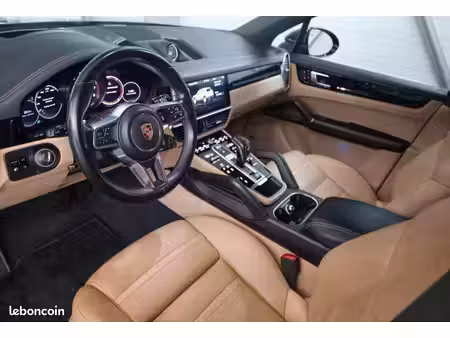 Porsche Cayenne V6 3.0 462 4x4