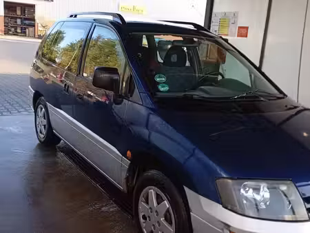 Mitsubishi Space Runner 2.0