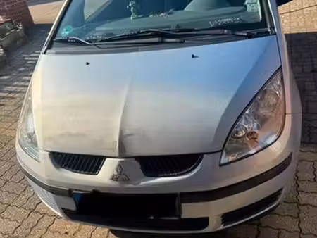 Mitsubishi Colt 1.1 75