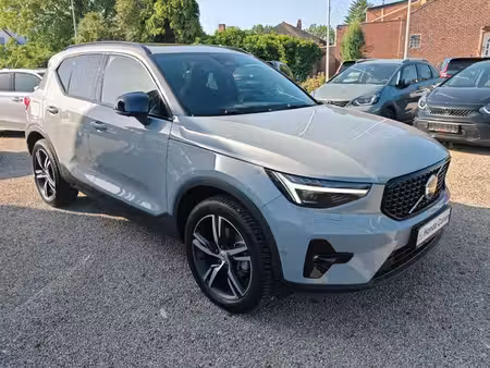 Volvo XC40 B3 2.0 163