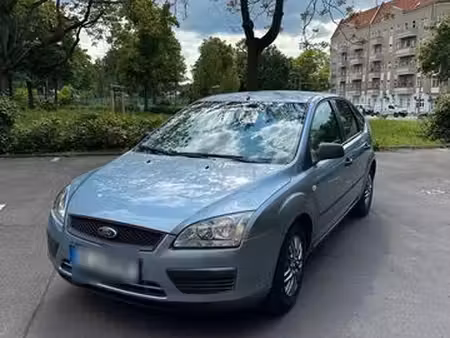 Ford Focus 1.6 85