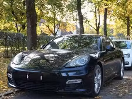 Porsche Panamera Turbo V8 4.8 500 4x4