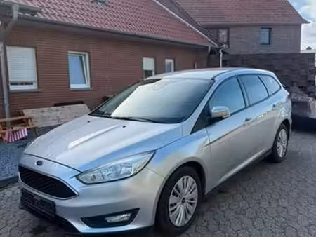 Ford Focus 1.0 125