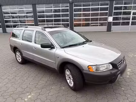 Volvo XC70 2.5 T 210 4x4