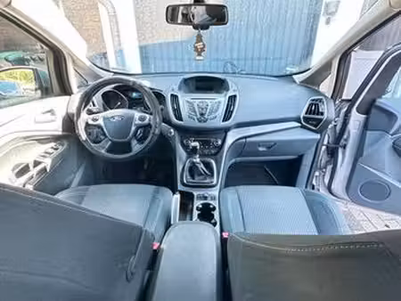 Ford C-max SE