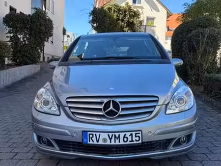 Mercedes-Benz Classe B B 200