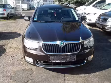 Škoda Superb 2.0 140 Elegance 4x4