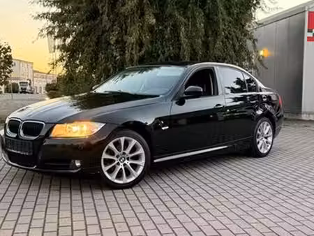 BMW Série 3 318i 2.0 150