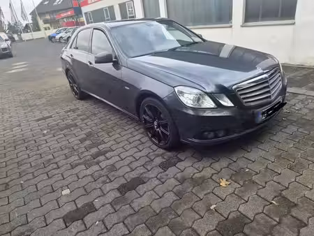 Mercedes-Benz Classe E E 220 2.1 CDI 170
