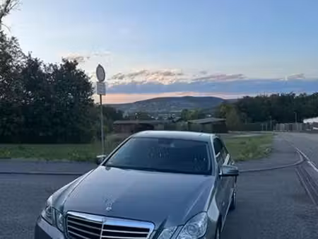 Mercedes-Benz Classe E E 300 V6 3.0 CDI 150 Avantgarde 4Matic