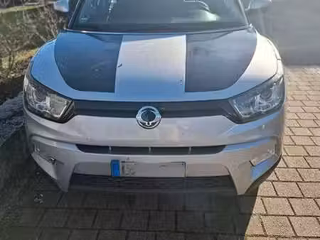 SsangYong Tivoli 160 E XGI 1.6 128