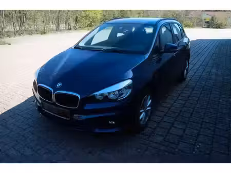 BMW Série 2 216d 1.5 116