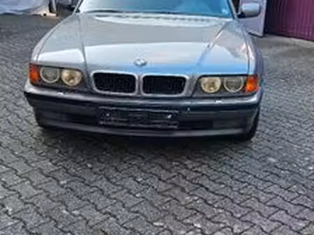 BMW Série 7 730i 3.0 218
