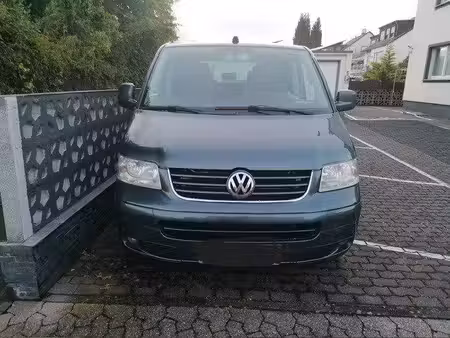Volkswagen Transporter T5 2.5 TDI 174