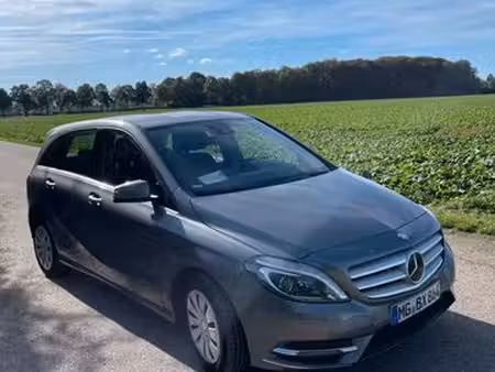 Mercedes-Benz Classe B B 200