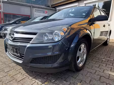 Opel Astra 1.4 90 Selection