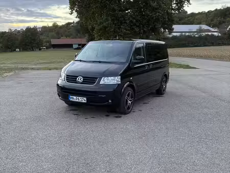 Volkswagen Transporter T5 2.5 TDI 174 Confortline