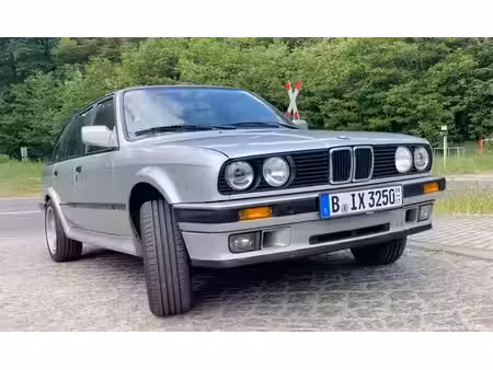BMW Série 3 325i