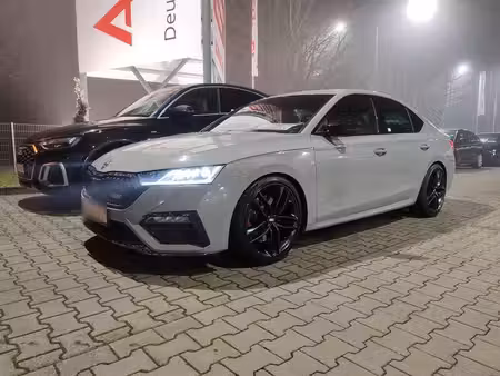 Škoda Octavia RS 2.0 245