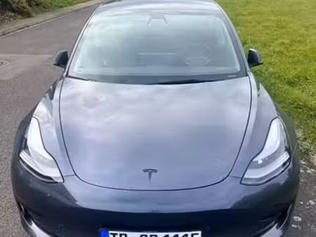 Tesla Model 3 Standard Plus 325