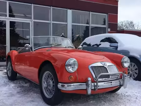 MG MGA 
