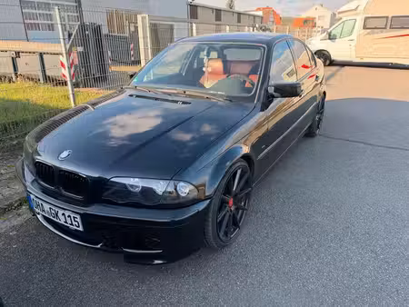 BMW Série 3 320i 2.2 170