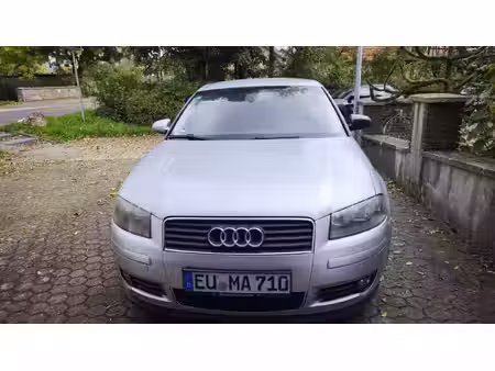 Audi A3 1.6 102 Attraction