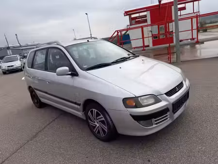 Mitsubishi Space Star 1.6 98