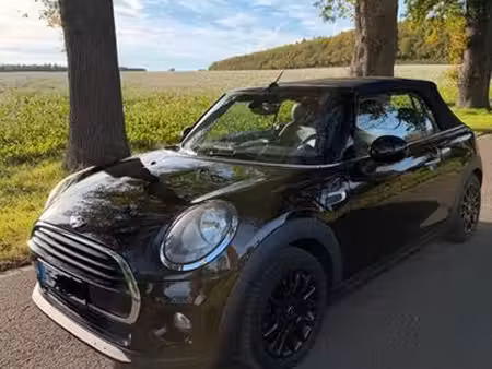 Mini Cabrio Cooper 1.5 136