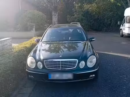 Mercedes-Benz Classe E E 200