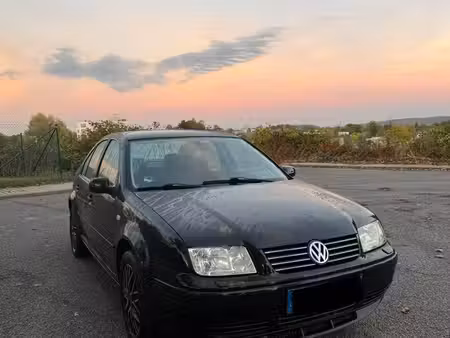 Volkswagen Bora 1.6 Highline