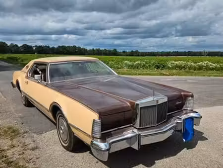 Lincoln Continental V8 7.5