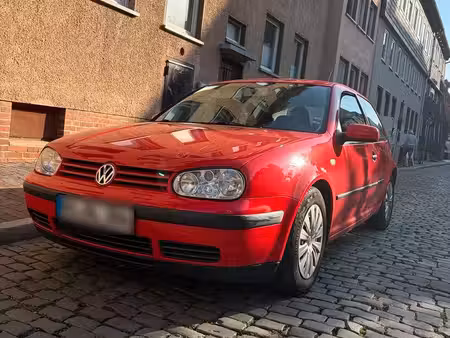 Volkswagen Golf 1.6 102