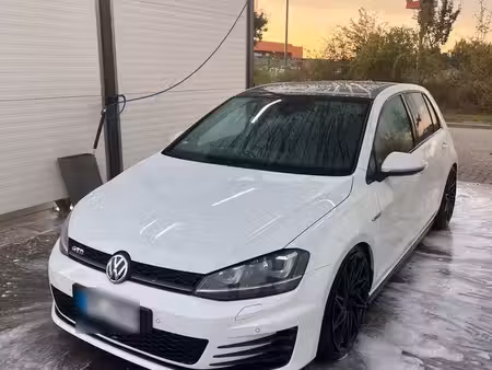Volkswagen Golf GTD 2.0 TDI 184