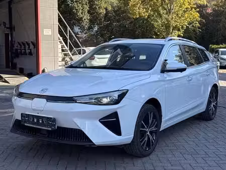 MG MG5 Luxury