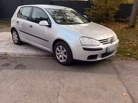 Volkswagen Golf 1.4 75
