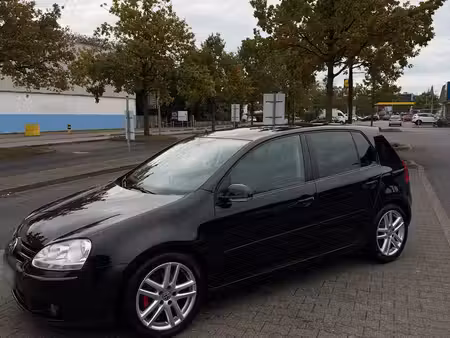Volkswagen Golf 2.0 TDI 140