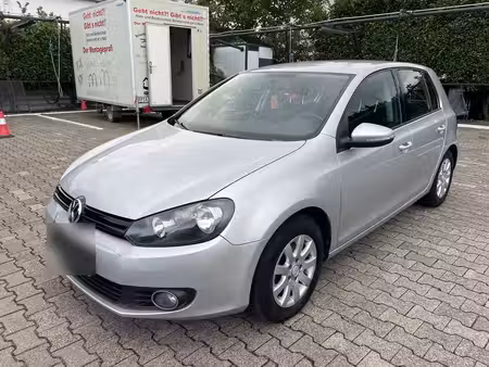 Volkswagen Golf 1.6 TDI 105