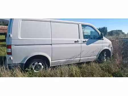 Volkswagen Transporter T5 1.9 TDI