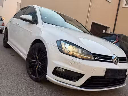 Volkswagen Golf 2.0 TDI 150 R-Line