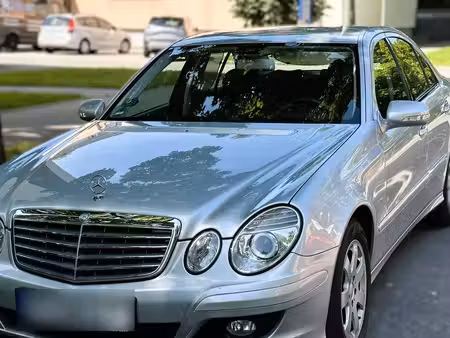 Mercedes-Benz Classe E E 200 2.1 CDI 136