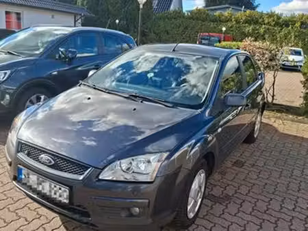 Ford Focus 1.8 125
