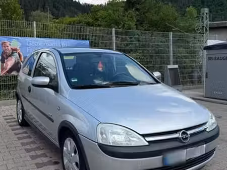 Opel Corsa 1.2 75
