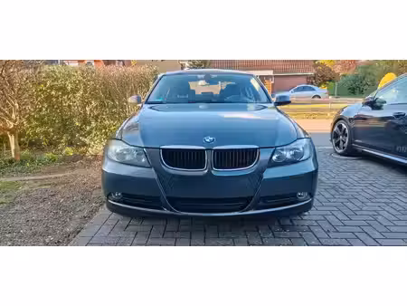BMW Série 3 318i 2.0 129
