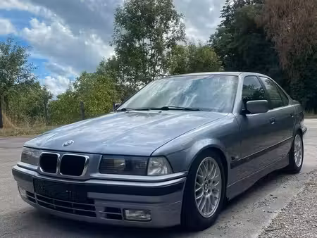 BMW Série 3 316 1.6 102
