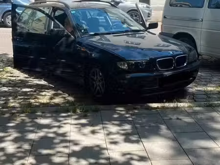 BMW Série 3 316i 1.8 115